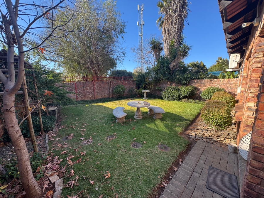 3 Bedroom Property for Sale in Langenhovenpark Free State